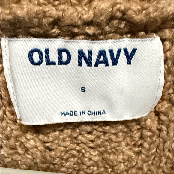 Old Navy Women's Tan Cable Knit Cardigan - Picture 3 of 3